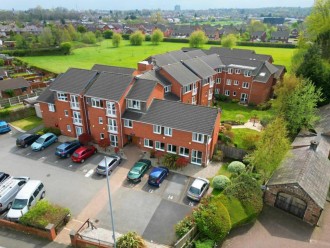 Henbury Court, Kiln Lane, Eccleston, WA10 4RA