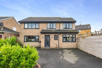 Croxteth Drive, Rainford, WA11 8JZ